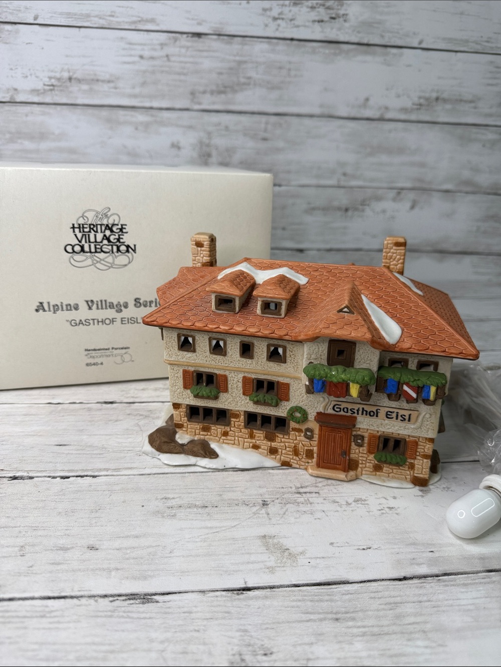 Dept 56 Alpine Village Gasthof Eisl (guest House) -Retired- Comes W/ Cord& Bulb